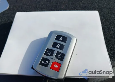 2011 Toyota Sienna Xle V6 из США, поврежденный, VIN 5TDYK3DC7BS125659